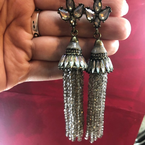 Earring - Picture 2 of 4